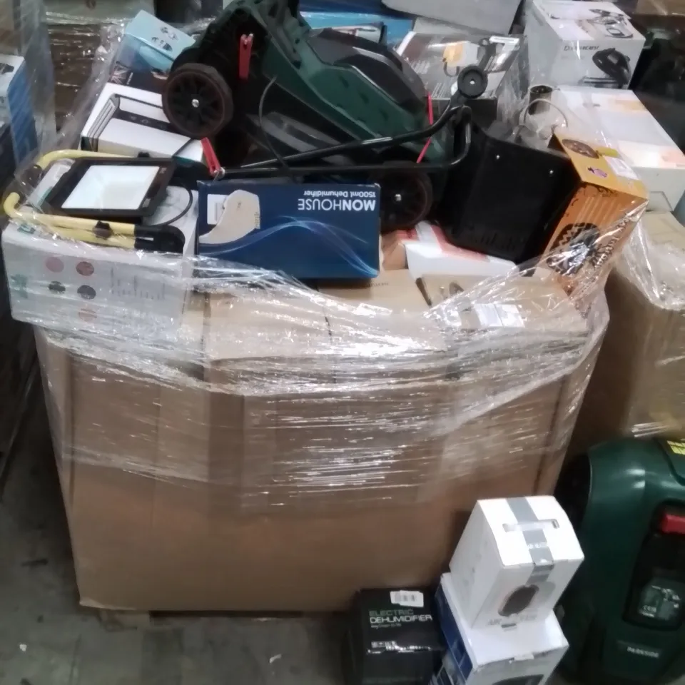 PALLET CONTAINING A LARGE QUANTITY OF ELECTRICAL PRODUCTS TO INCLUDE;DEHUMIDIFIER,HEATER,HUMIDIFIER 
