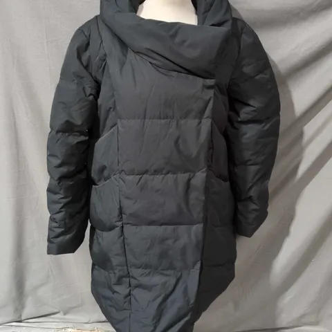 MOUNTAIN WAREHOUSE COSY WRAP WOMEN'S EXTREME DOWN JACKET – UK 18, BLACK