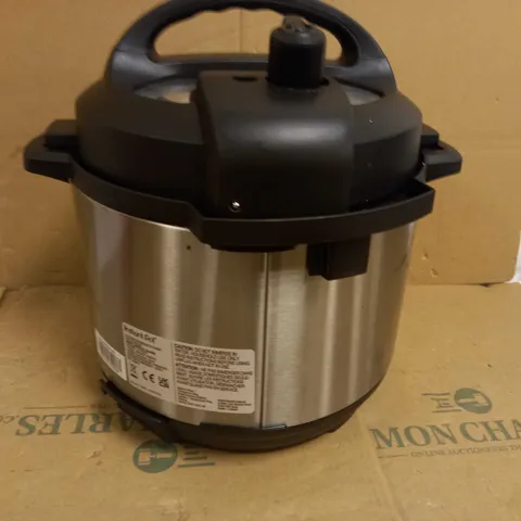 INSTANT POT DUO MINI PRESSURE COOKER