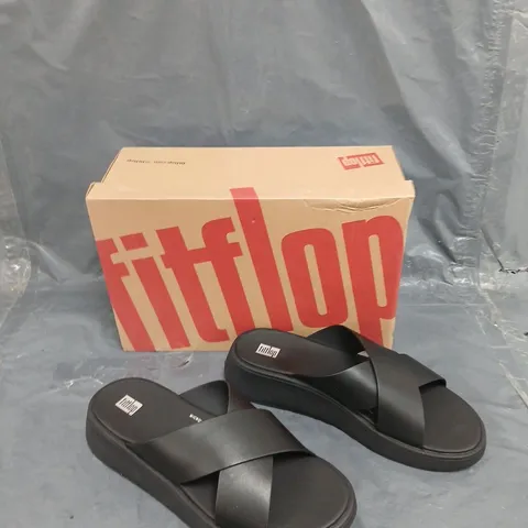 BOXED PAIR OF FIRTFLOP F MODE FLATFORM CROSS SLIDE BLACK UK 8