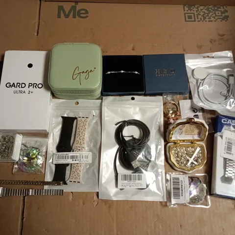 ASSORTED JEWELLERY & WATCHES – CASIO WATCH, BRACELETS, RINGS & NECKLACES