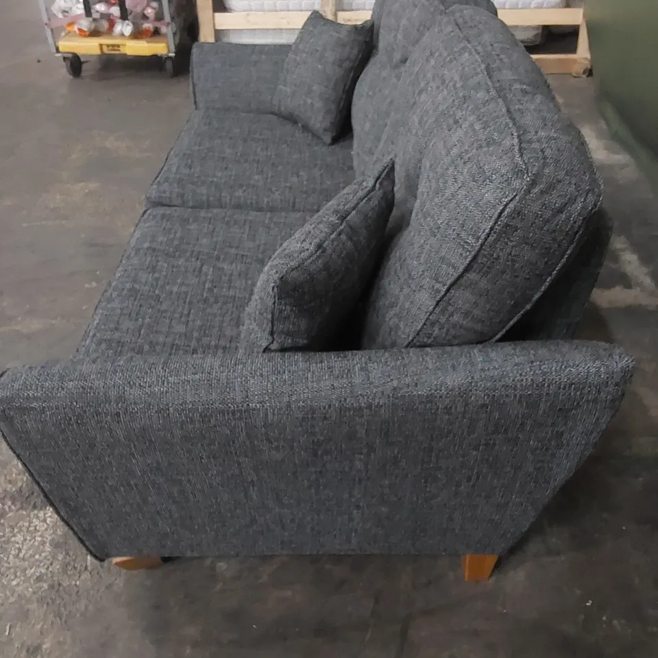 DESIGNER HALSTOW GREY FABRIC UPHOLSTERED SOFA 