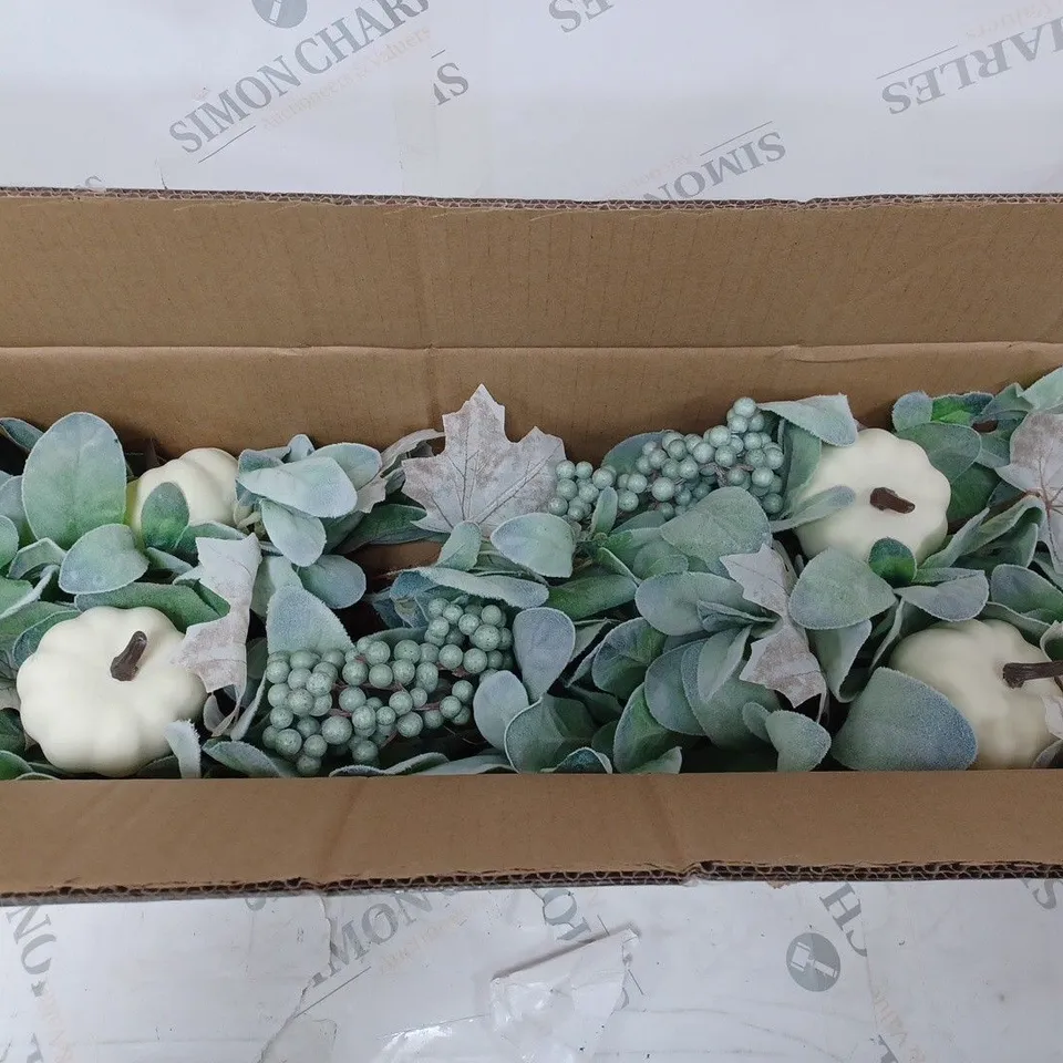 6FT PRE LIT GARLAND WITH FROSTED LEAVES RRP £39.99