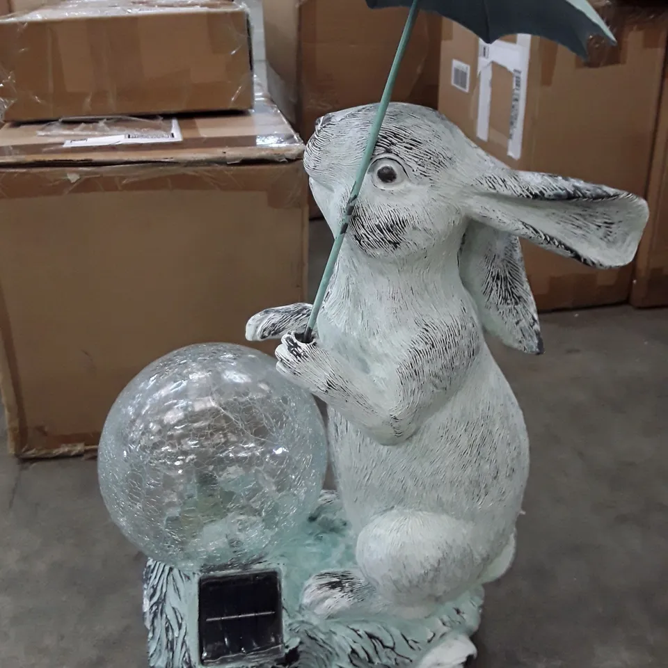 BOXED GARDEN LED BUNNY WITH BROLLY