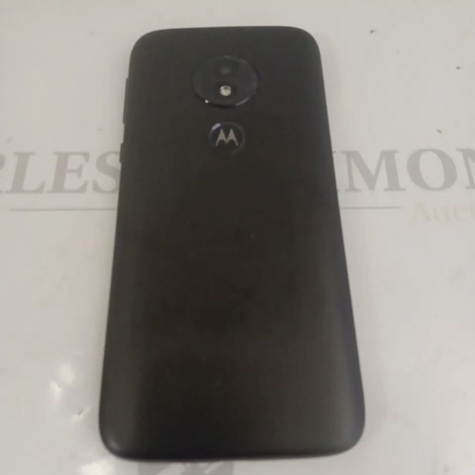 MOTOROLA MOBILE PHONE 