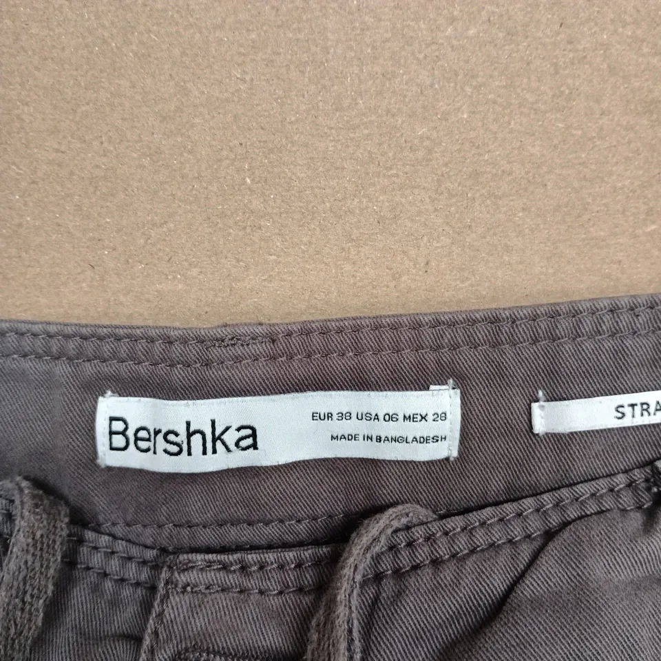 BERSHKA STRAIGHT MULTI CARGO GREY EUR 38