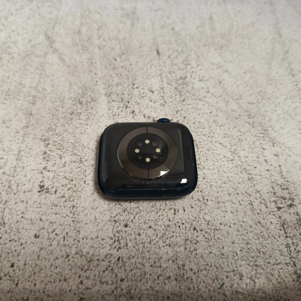 APPLE SMARTWATCH SERIES 6
