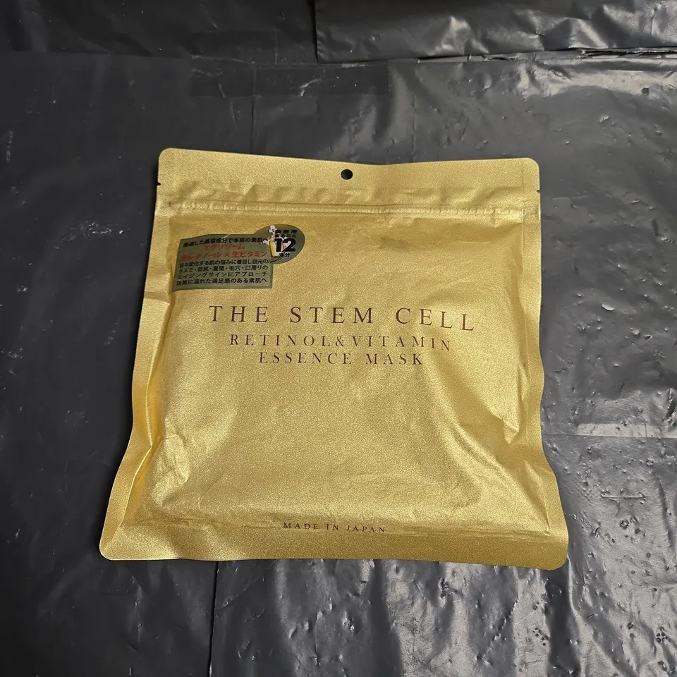 THE STEM CELL RETINOL & VITAMIN ESSENCE MASK – MADE IN JAPAN, 30 USES
