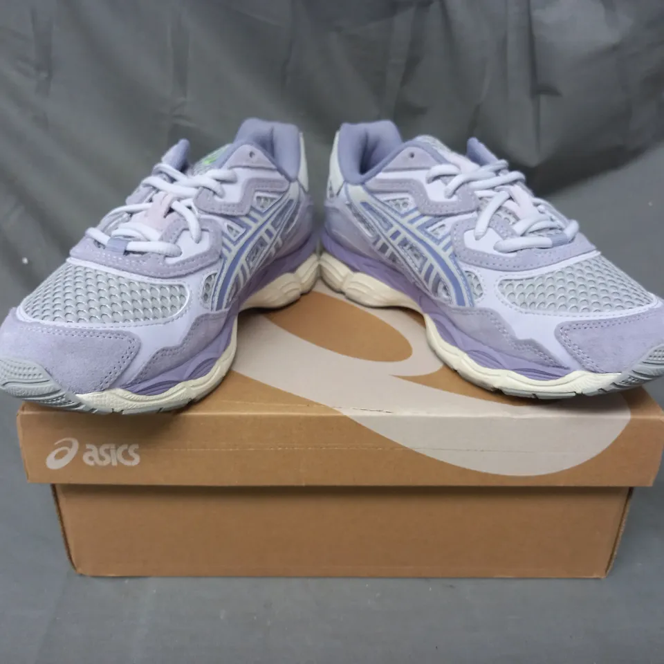 BOXED PAIR OF ASICS GEL-NYC SHOES IN LILAC/GREEN UK SIZE 6