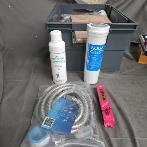 APPROXIMATELY 20 ITEMS INCLUDING ECO EGG POWER LIQUID AQUA CREST AND A SHOWER HOSE PLUS VARIOUS HOUSEHOLD ITEMS .