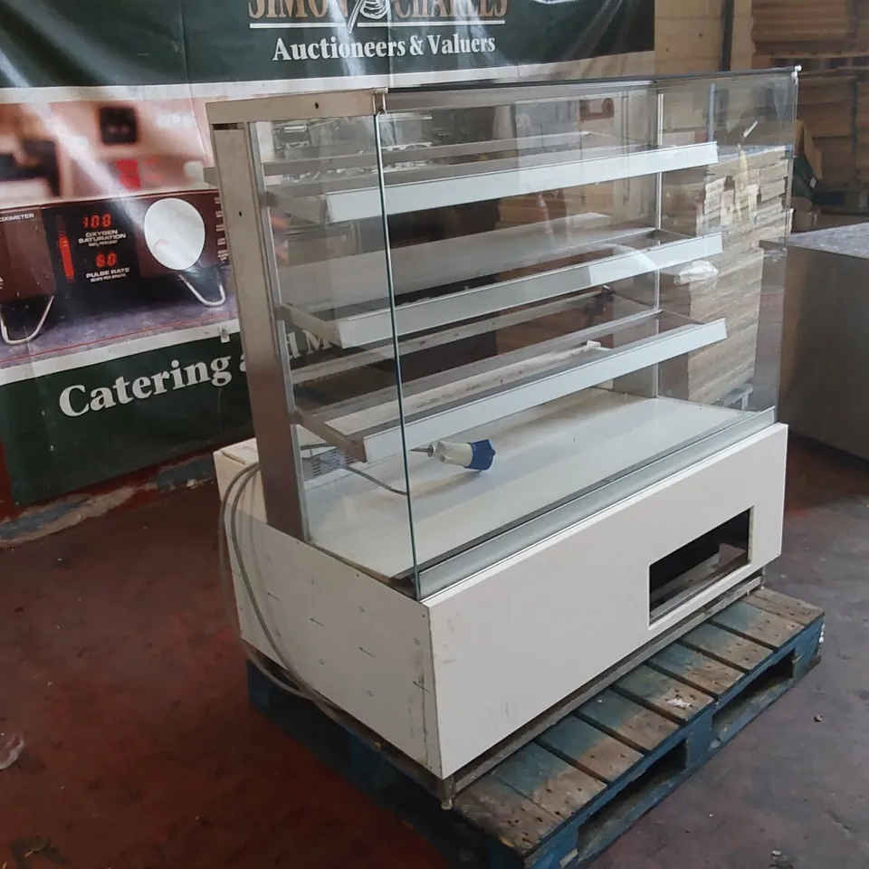 COMMERCIAL CATERING DISPLAY CABINET 