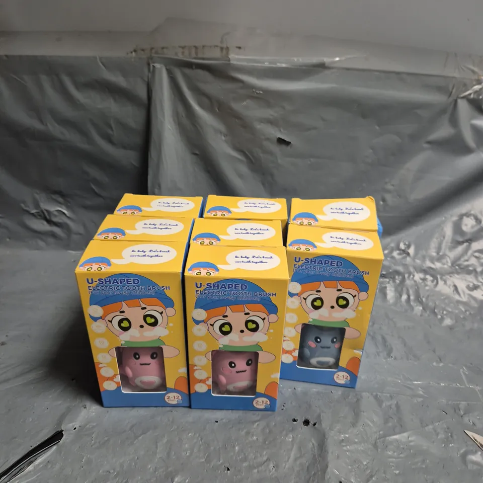 APPROXIMATELY 8 CHILDREN'S U-SHAPED ELECTRIC TOOTHBRUSH