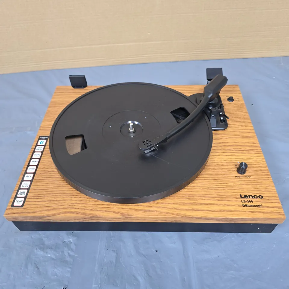LENCO LS-300 BLUETOOTH TURNTABLE BASE UNIT