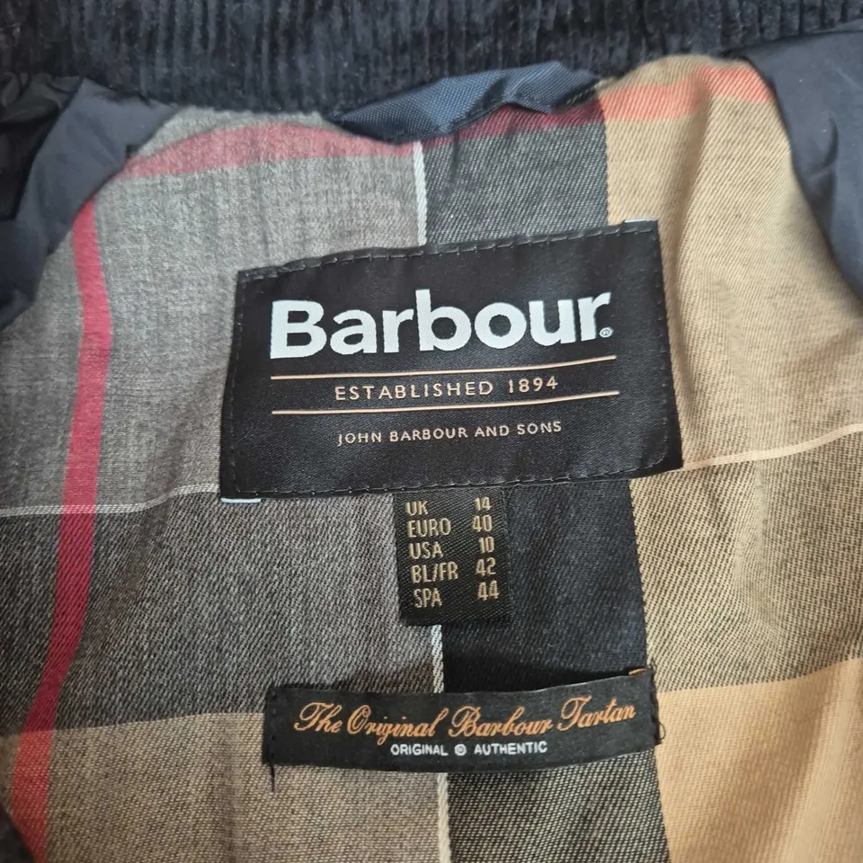 BARBOUR JACKET – THE ORIGINAL BARBOUR TARTAN LINING, UK 14 (WOMEN'S)