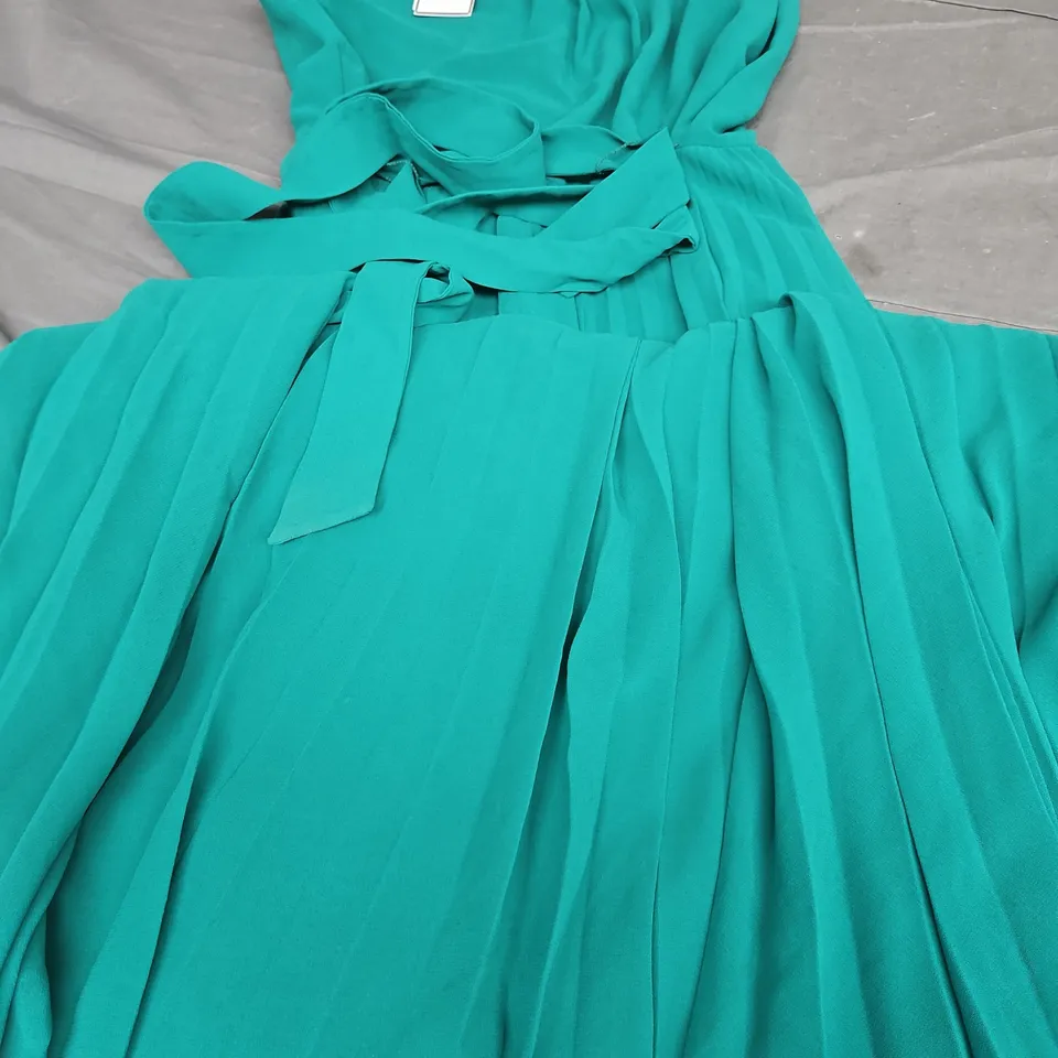 HOBBD LONDON BLYTHE MIDI DRESS, GREEN - UK SIZE 12 