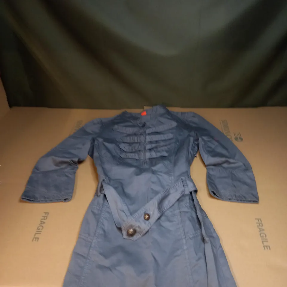 WOMENS HUGO BOSS COAT SIZE UNSPECIFIED