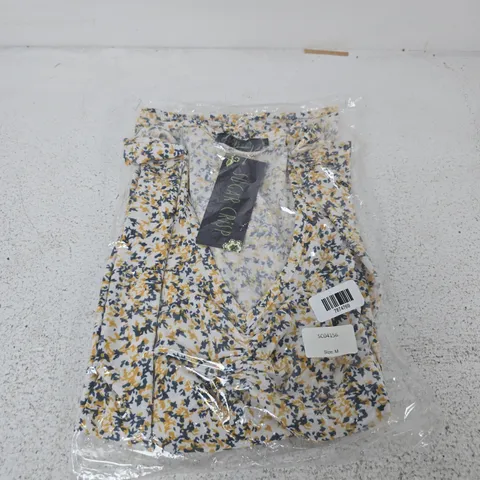 SUGAR CRISP FLORAL PRINT WOMEN'S TOP β SIZE M