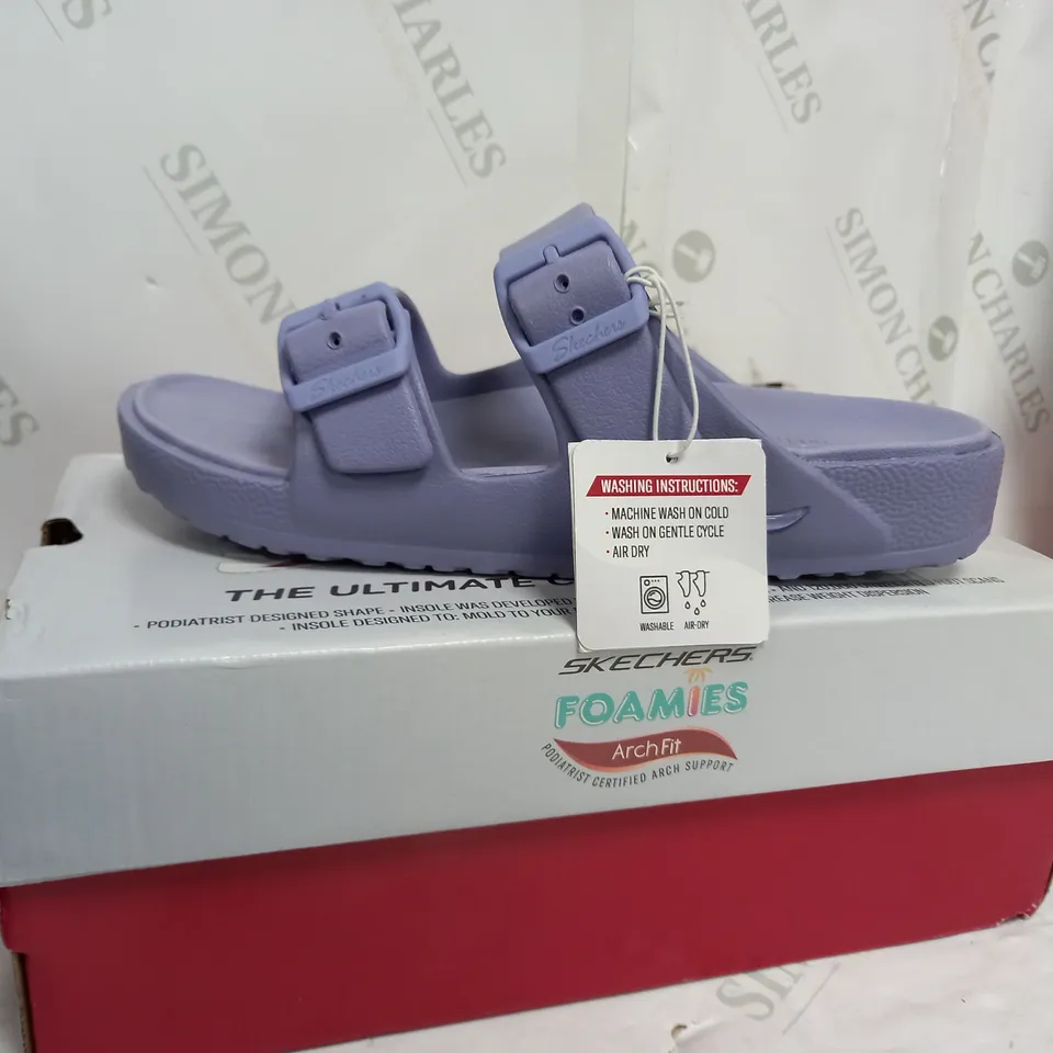 SKETCHERS FOAMIES SANDALS LAVENDER SIZE 5