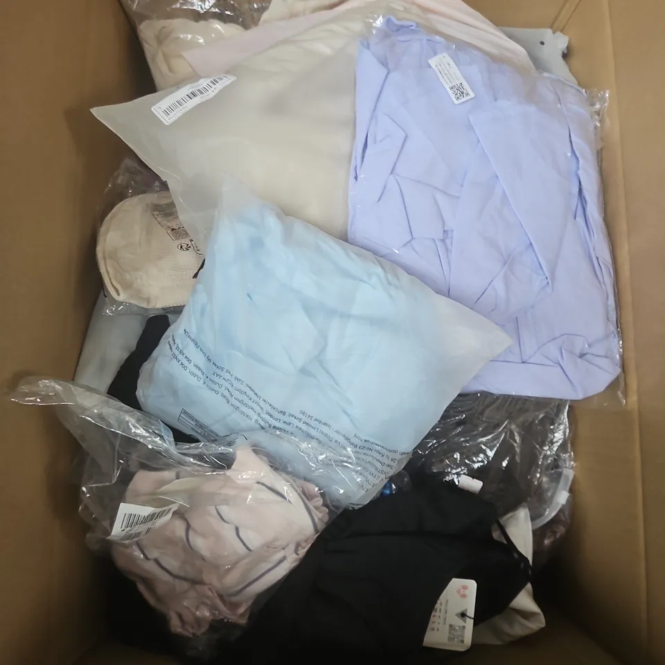 LARGE BOX OF APPROXIMATELY 25 ASSORTED CLOTHING ITEMS IN VARIOUS COLOURS, STYLES AND SIZES - COLLECTION ONLY