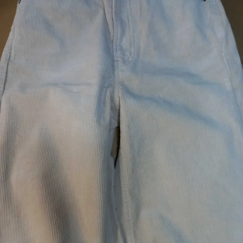 DIVIDED CREAM CORD TROUSERS - SIZE 6