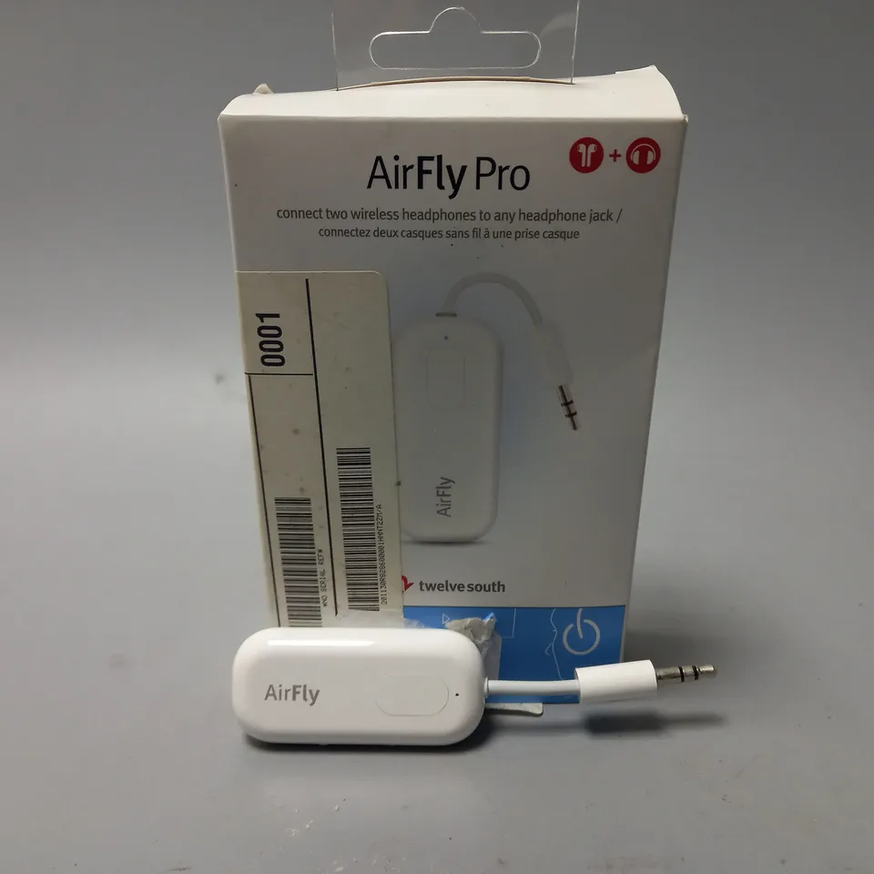 BOXED TWELVE SOUTH AIRFLY PRO - WHITE