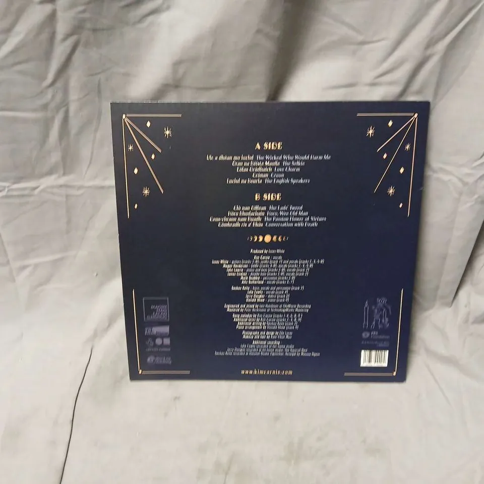 KIM CARNIE A' CHAILLTEACH – SIGNED VINYL LP COVER