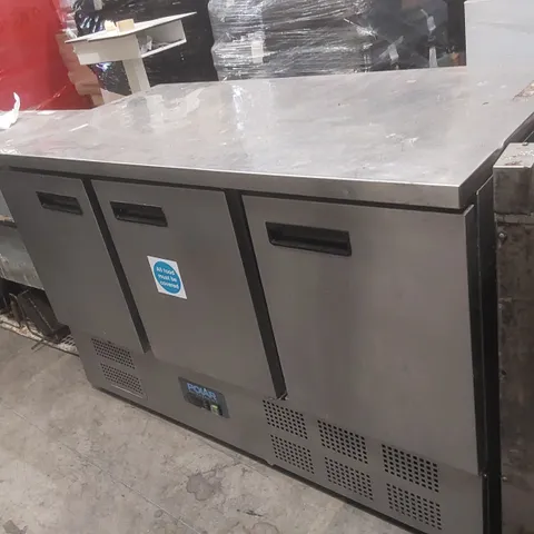 POLAR G622 COMMERCIAL TRIPLE DOOR COUNTER REFRIGERATOR