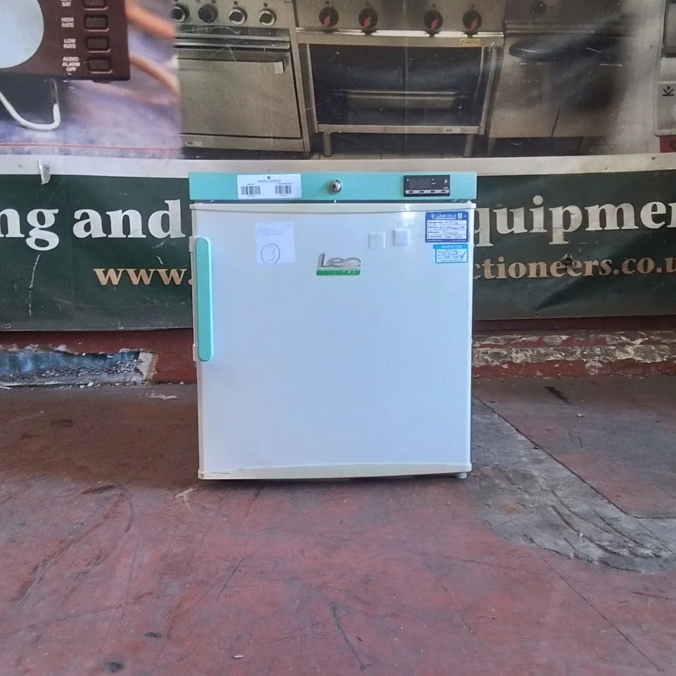 LEC MEDICAL SOLID DOOR PHARMACY REFRIGERATOR 45L 45 L PE109C WHITE/BLUE