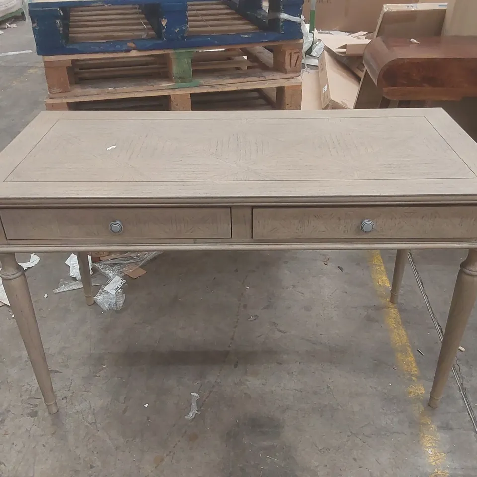 BELLA 2-DRAWER DESK