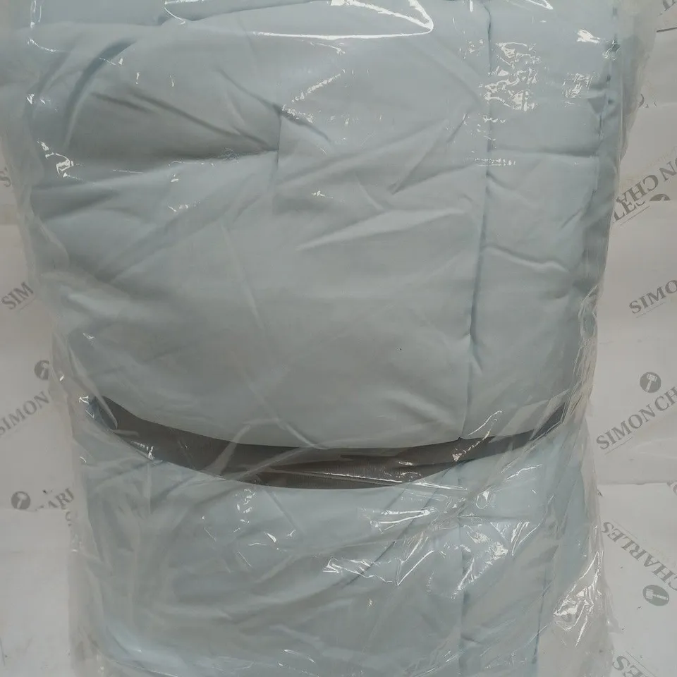SUPERSOFT BY COZEE HOME TEXTURED STRIPE BEDSPREAD WITH CONTRAST BORDER - SOFT BLUE  // SIZE: 250 X 260CM 