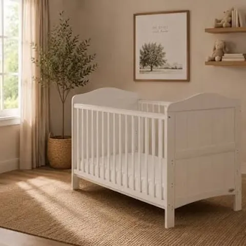 BOXED OBABY WHITBY COT BED - WHITE (1 BOX)