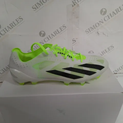 BOXED PAIR OF ADIDAS CRAZYFAST SPORTS BOOTS SIZE 9