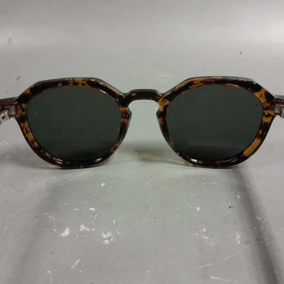 BOXED PAIR OF MELLOR BROWN FRAMED GLASSES