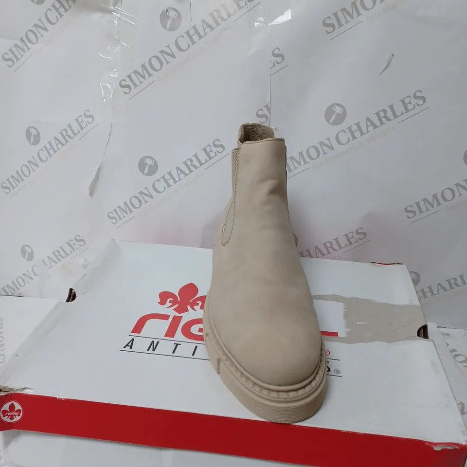 BOXED RIEKER CHUNKY ANKLE BOOTS, OFF WHITE - SIZE 5