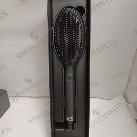 BOXED GHD GLIDE SMOOTHING HOT BRUSH