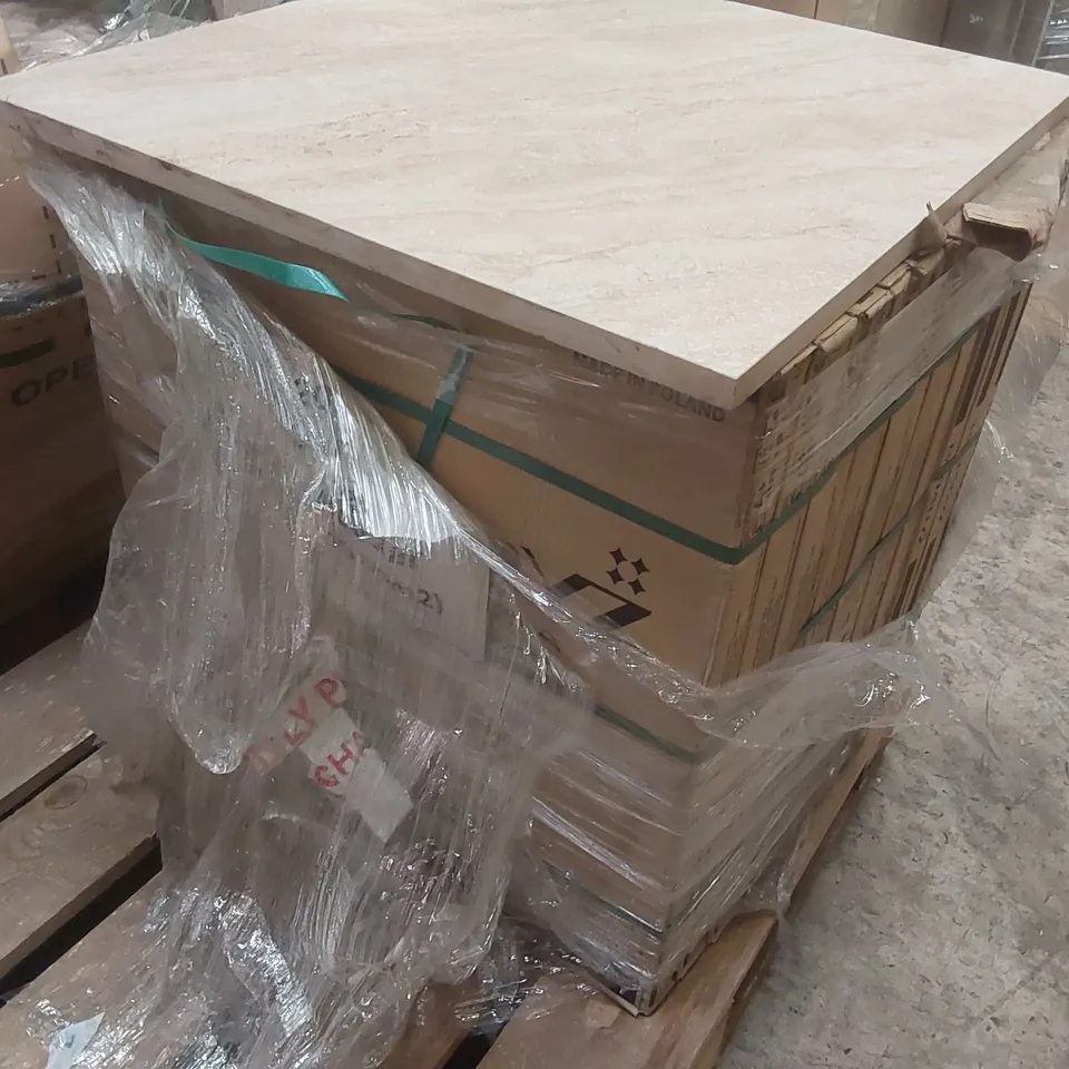 PALLET CONTAINING APPROXIMATELY 12x SANDSTONE BEIGE MODULAR TILES