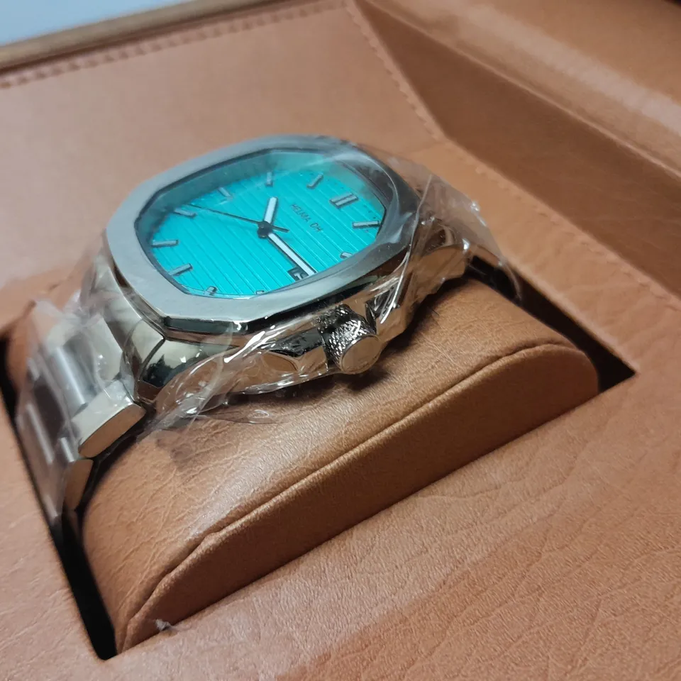MENS HELMA DH WATCH WITH STAINLESS STEEL CASE AND STRAP IN GIFT BOX