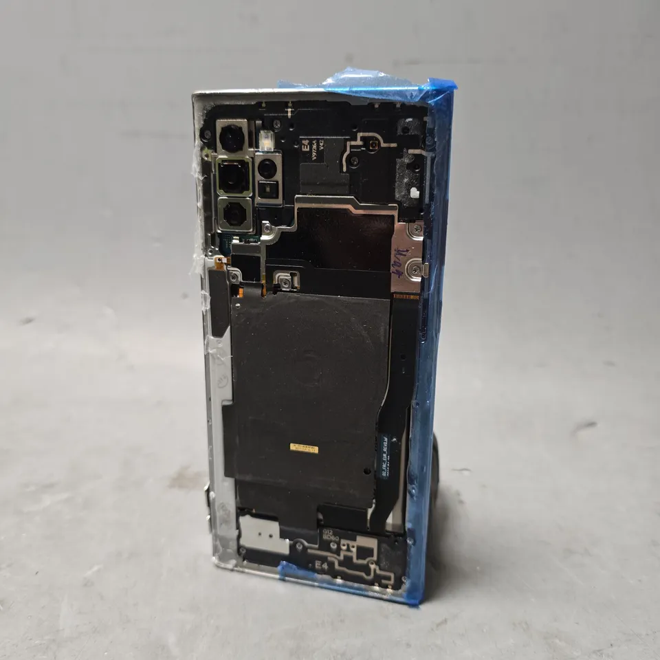 SAMSUNG GALAXY MOBILE PHONE - MODEL UNSPECIFIED 
