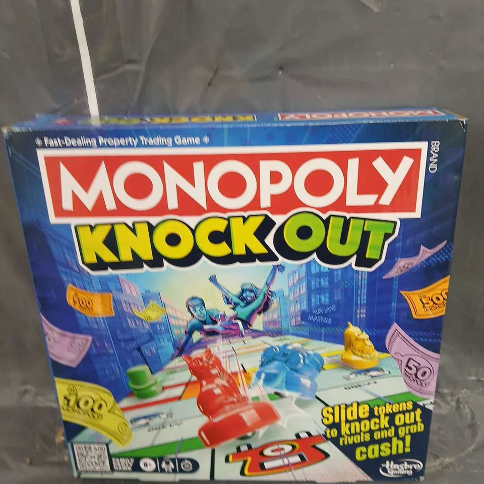 BOXED MONOPOLY KNOCK OUT GAME 