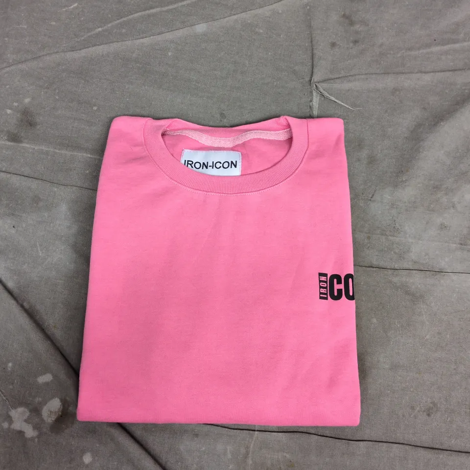 IRON-ICON PINK T-SHIRT - FOLDED IN CLEAR POLYBAG