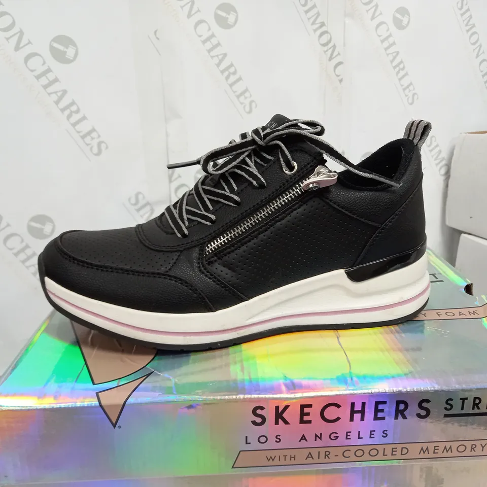 BOXED SKETCHERS BILLION BLACK TRAINERS SIZE 6