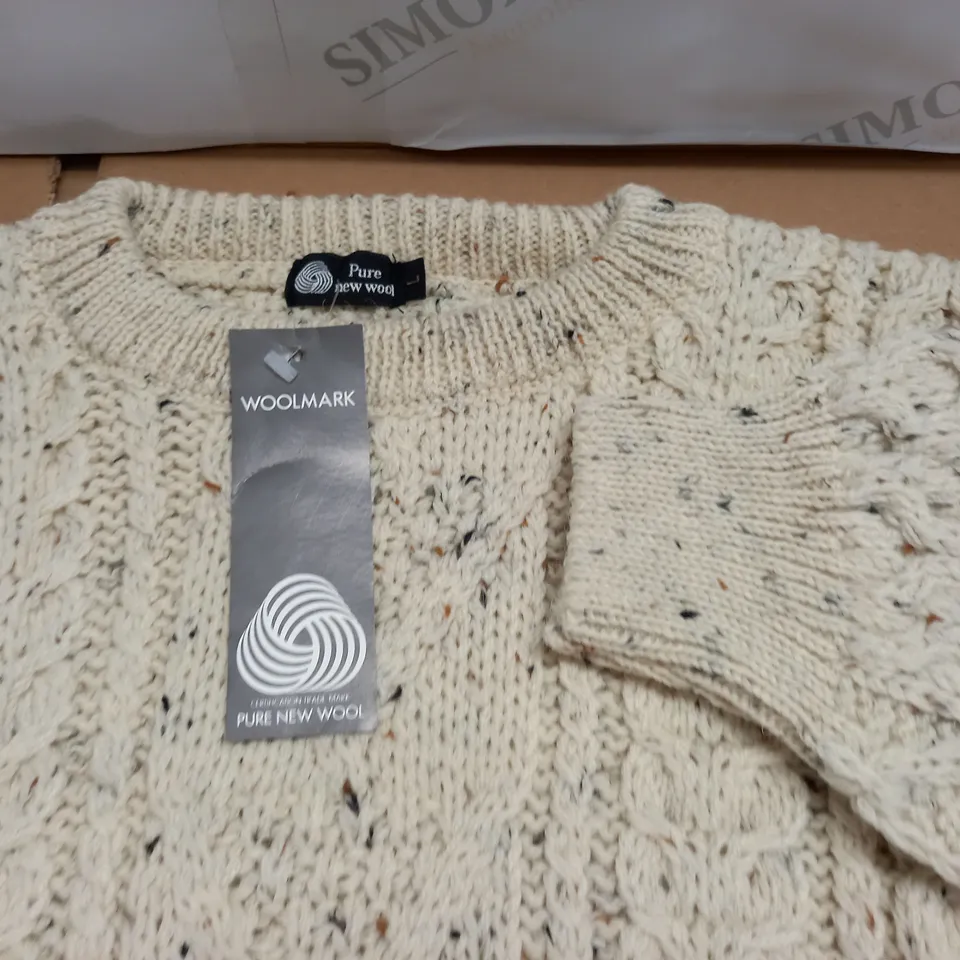 LOT OF 10 AS NEW PURE NEW WOOL JUMPERS - ALL L