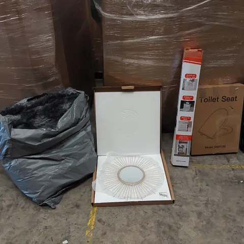PALLET OF ASSORTED ITEMS INCLUDING: DESIGNER MIRROR, RETRACTABLE SAFETY GATE, LARGE RUG, LED METEOR LIGHTS