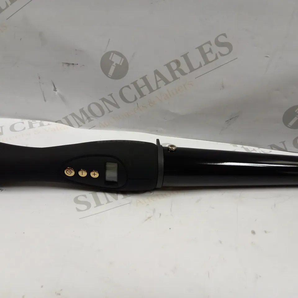 THE HAIR LABBY MARK HILL - CONICAL WAND