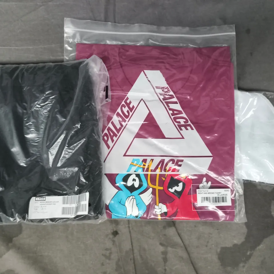 APPROXIMATELY 20 ASSORTED CLOTHING AND FASHION PRODUCTS IN VARIOUS STYLES AND SIZES - COLLECTION ONLY