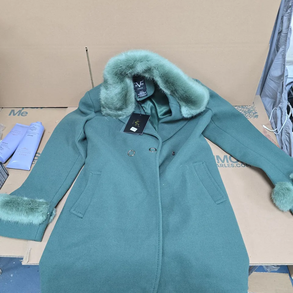 19V69 ITALIA GIACCA VERSACE GREEN FAUX FUR JACKET - SIZE S