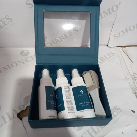 EMU CARE KIT FOR SUEDE