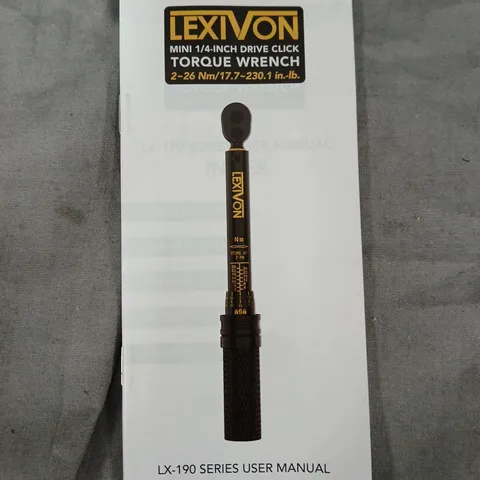 LEXIVON LX-190 SERIES 1/4-INCH DRIVE CLICK TORQUE WRENCH KIT IN CASE (2–26 NM)