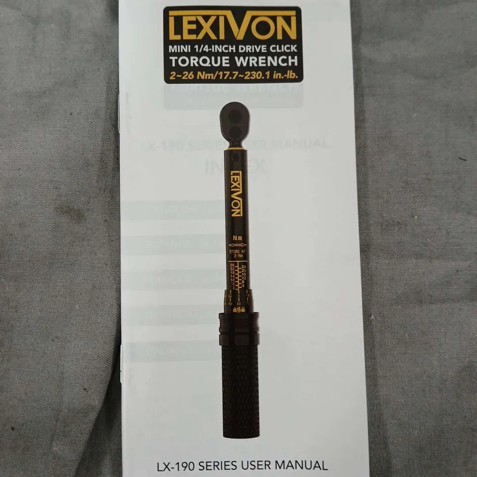 LEXIVON LX-190 SERIES 1/4-INCH DRIVE CLICK TORQUE WRENCH KIT IN CASE (2–26 NM)