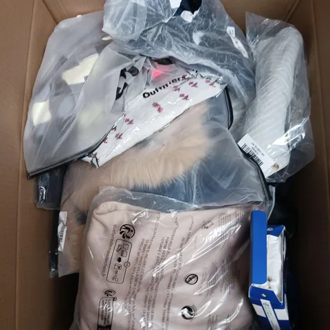LARGE BOX OF APPROXIMATELY 20 ASSORTED CLOTHING ITEMS IN VARIOUS SIZES, STYLES AND COLOUR
